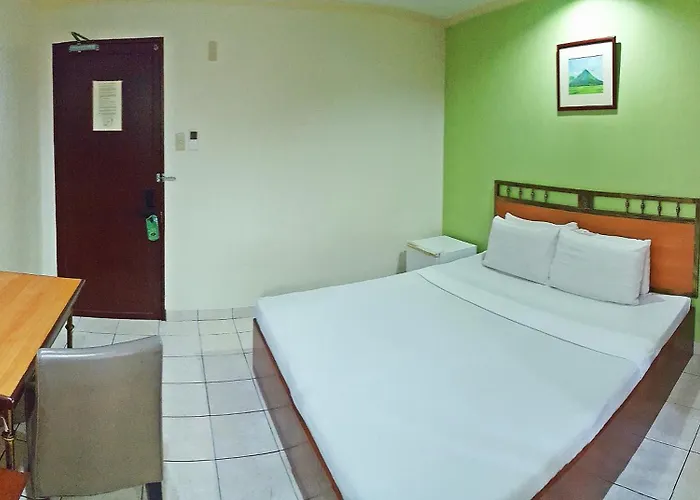 Hotel Golden Valley 2*