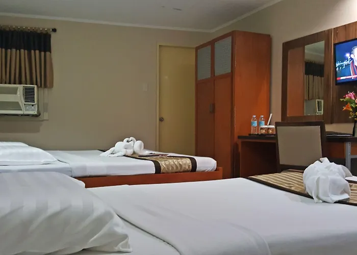 Hotel Golden Valley